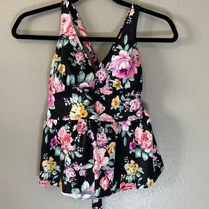 American‎ Beach x Maurices Women's Tankini Top Size S Black and Floral Back Tie